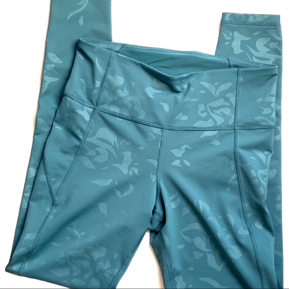 Under Armour Pants - Under armour women’s full length teal leggings